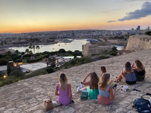 Valetta by night